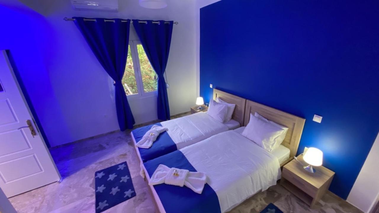 Patras Blue Suite Buitenkant foto