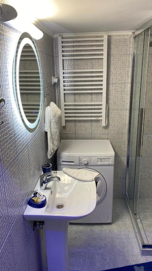 Patras Blue Suite Buitenkant foto
