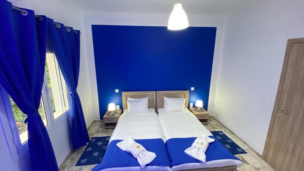 Patras Blue Suite Buitenkant foto