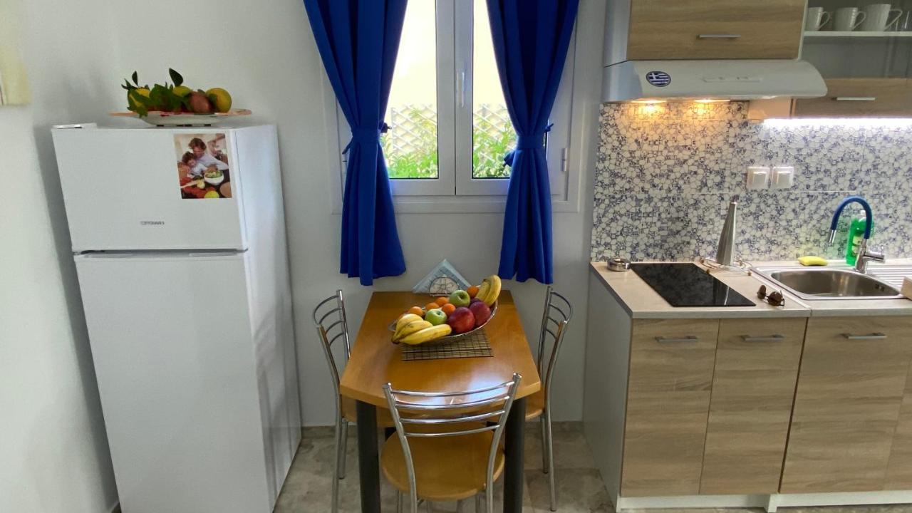 Patras Blue Suite Buitenkant foto